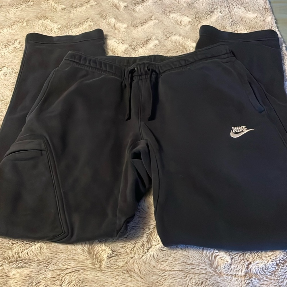 Nike Men’s S sweats. Side pocket.
